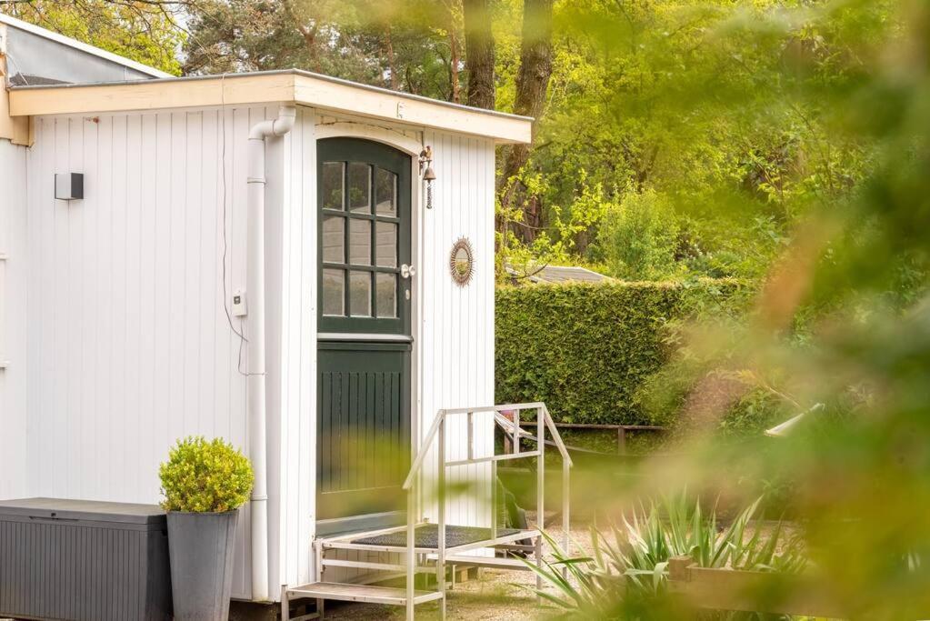 Knus Huisje Op Kindvriendelijk Park Met Zwembad Otterlo Exterior photo
